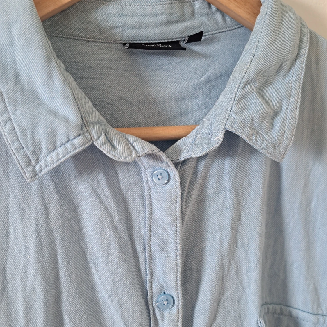 Ljusblå skjorta från KappAhl - 2
