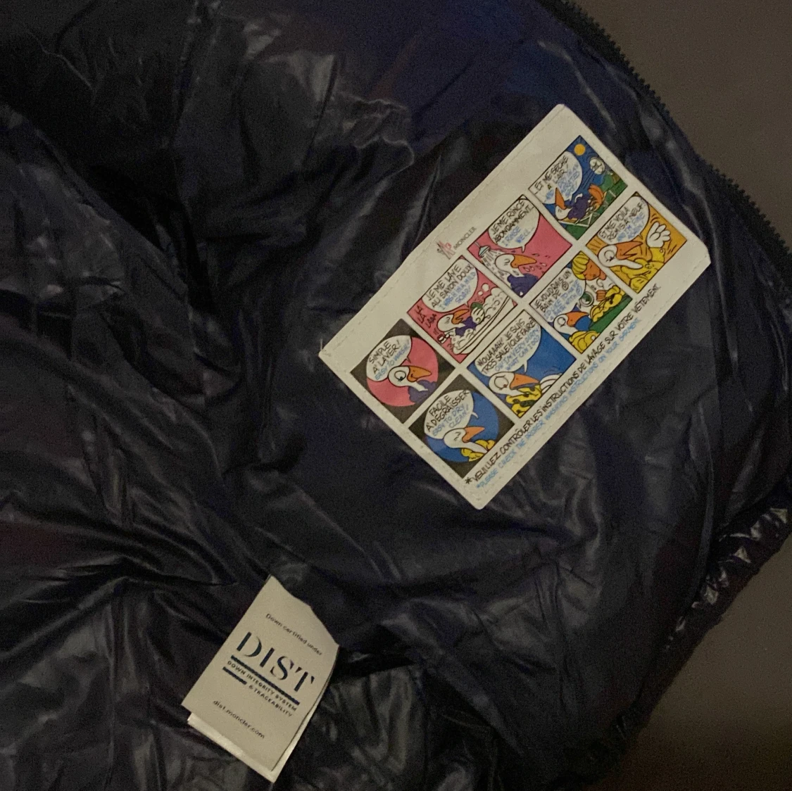 Mörkblå Moncler dunjacka med huva - 2