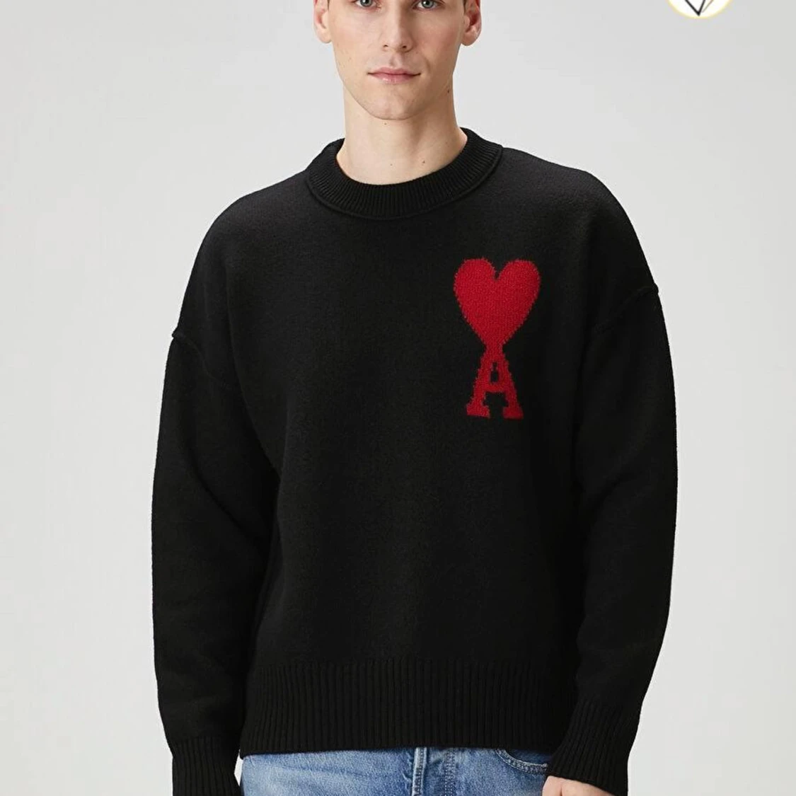 Ami stickad tröja med rött hjärta - 1