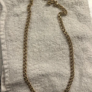 Safira Bismarck 42 cm  - Inköpt på safira nyligen för 1999kr 