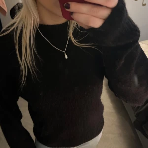 Stickad från ichi - Snygg svart stickad från ichi, strl Xs-S💕bra skick!