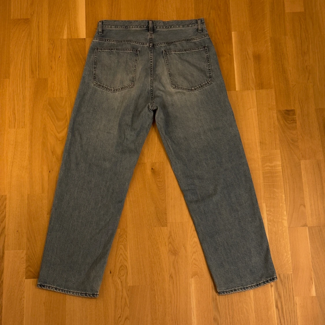Blå straight jeans från Uniqlo - 1