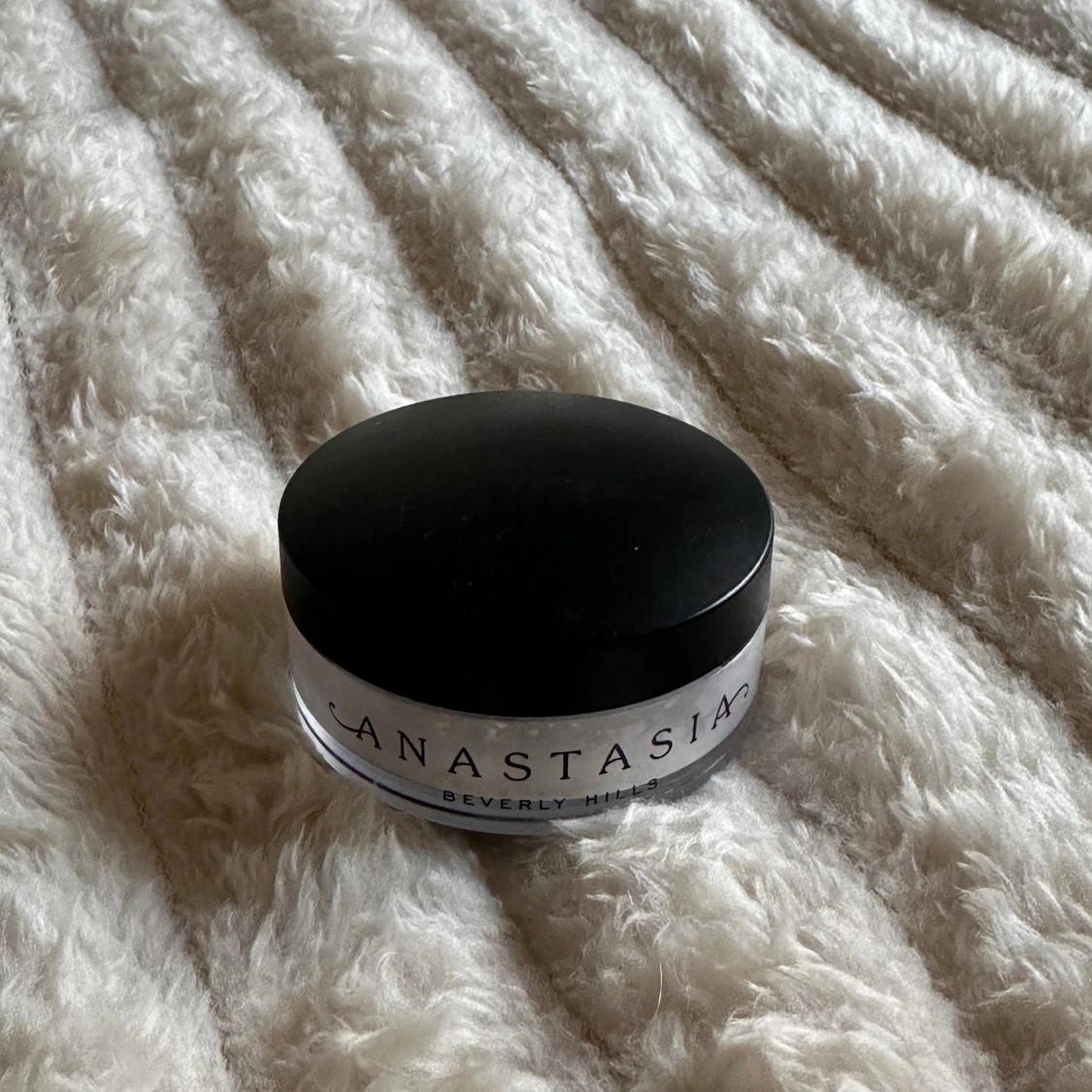 Anastasia Beverly Hills Loose Setting Powder