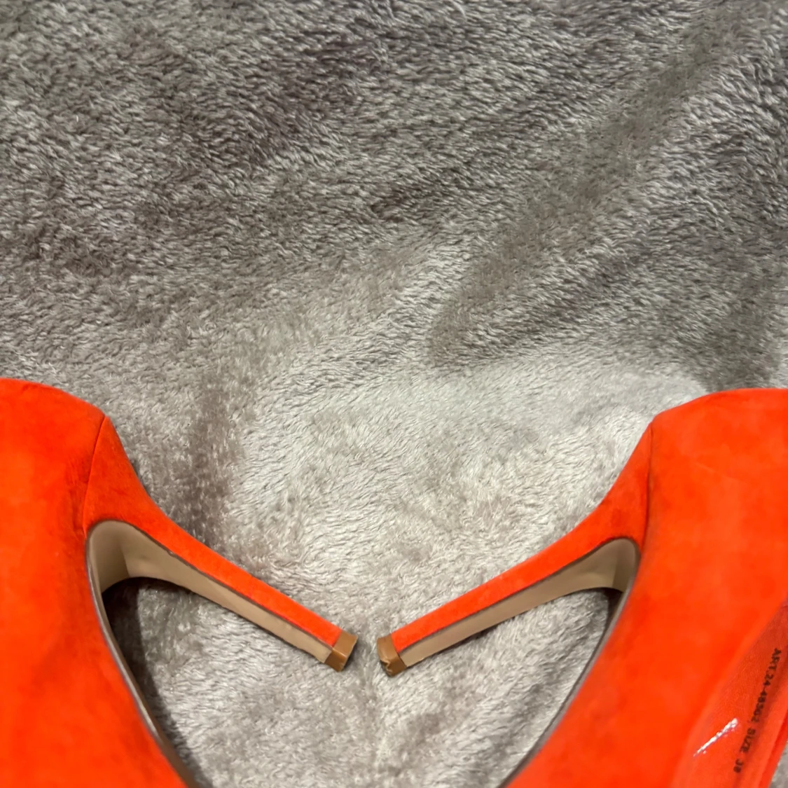 Röda mockapumps från Bianco - 2