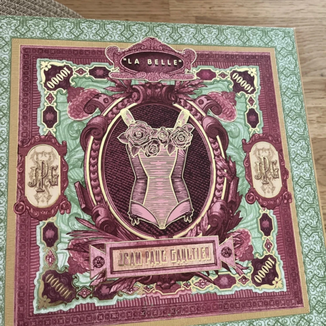 Jean Paul Gaultier La Belle set - 2