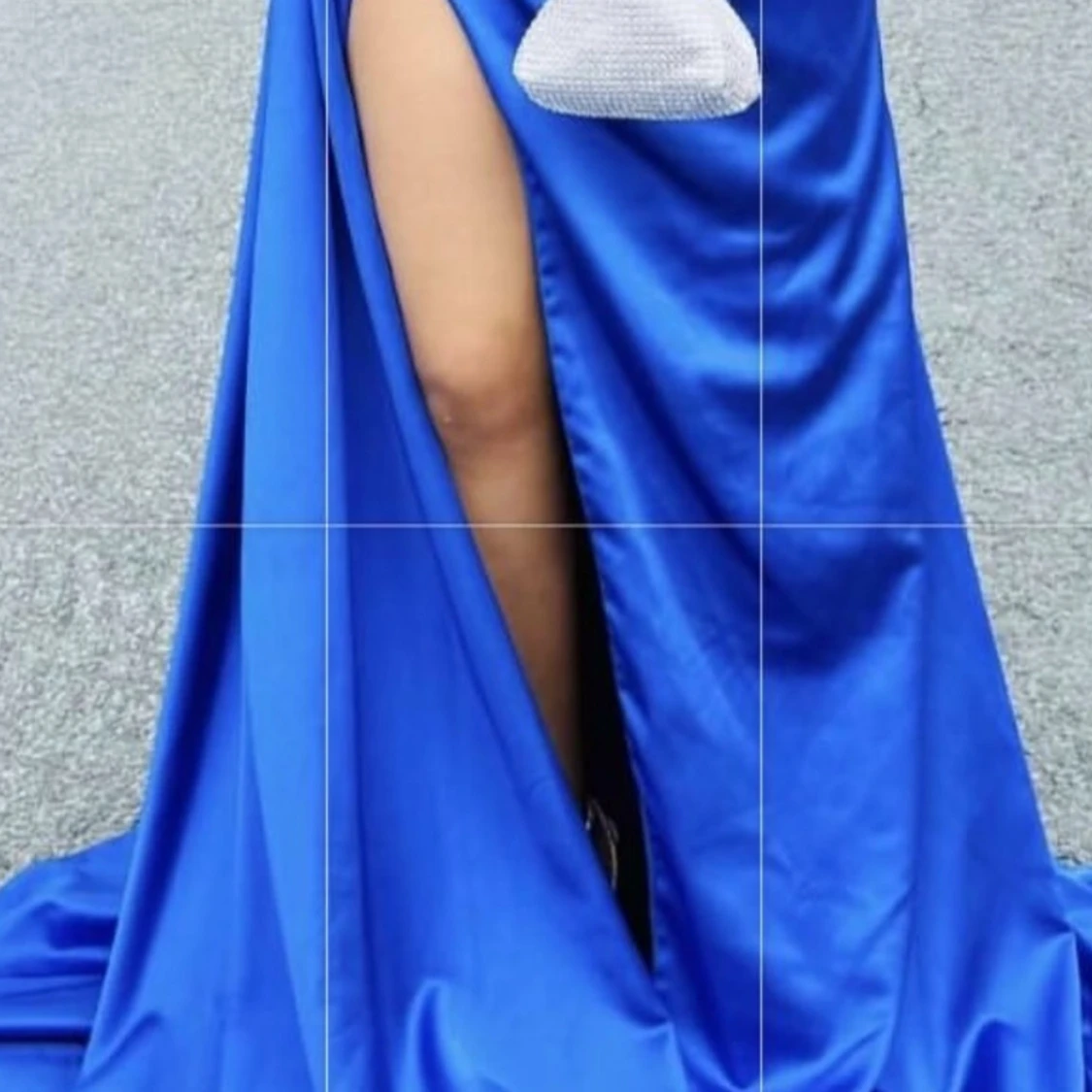 Blå långklänning med slits - 4