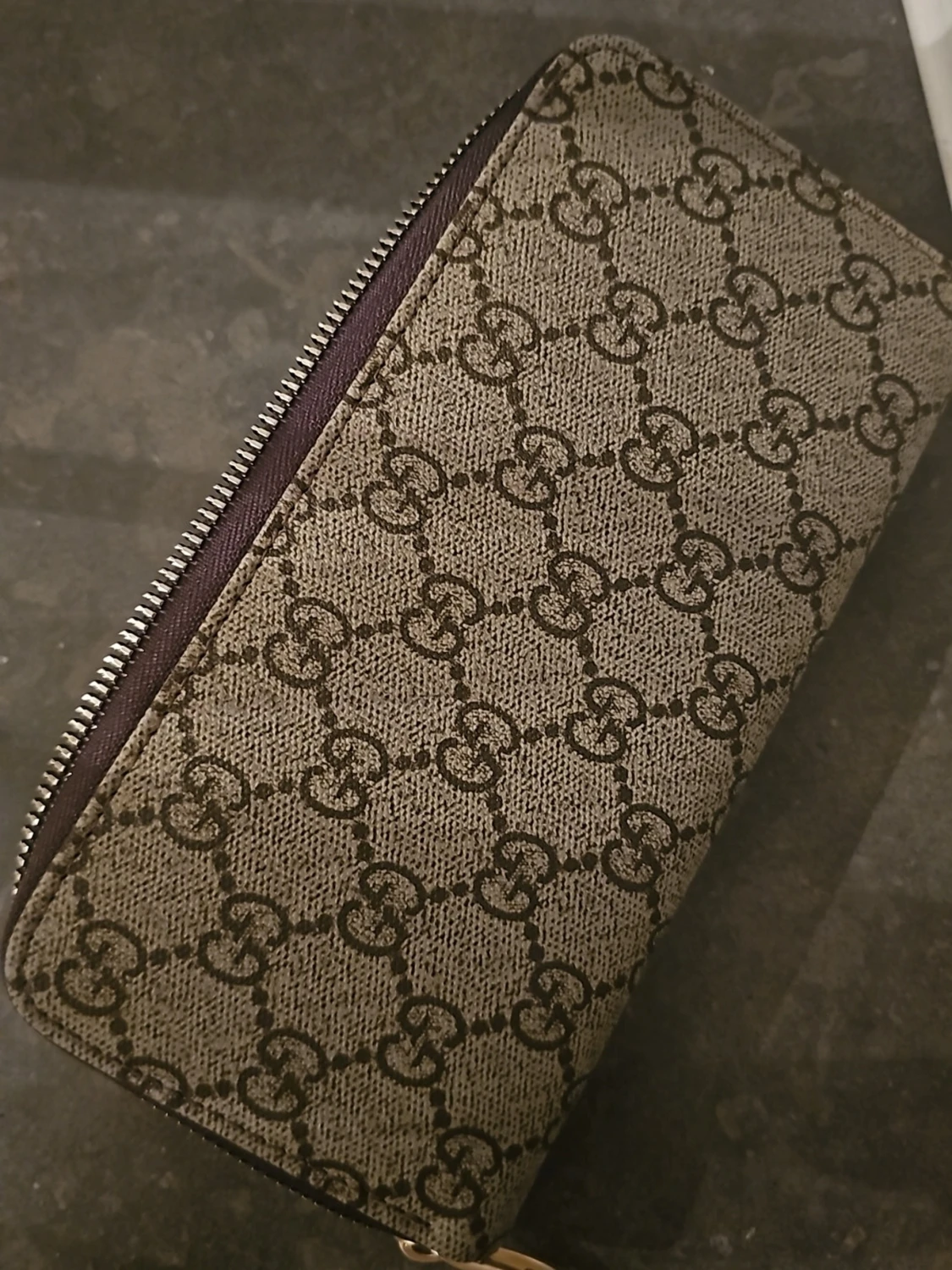 plånbok med GG-mönster - 2