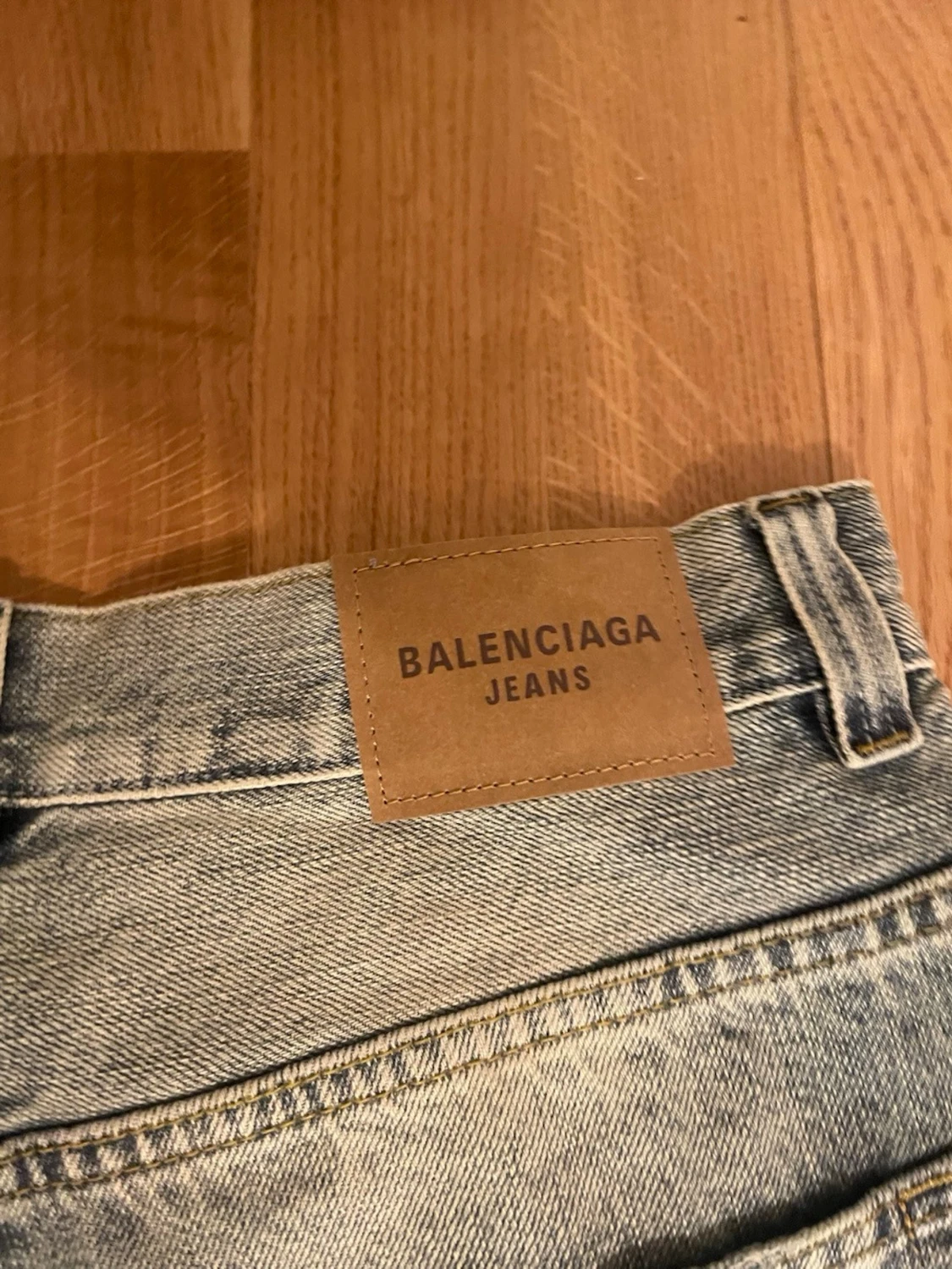 Ljusblåa flared jeans med vintage-look - 5