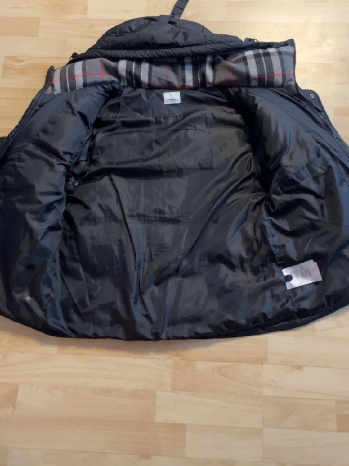 Burberry puffer - 2