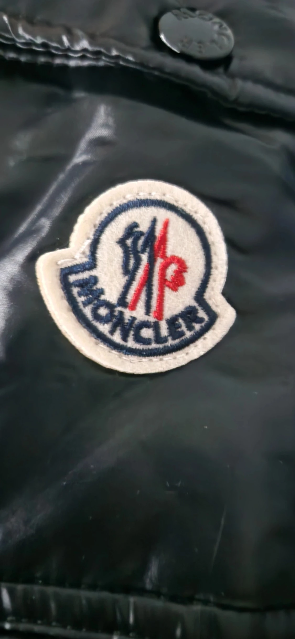 Svart pufferjacka från Moncler - 2