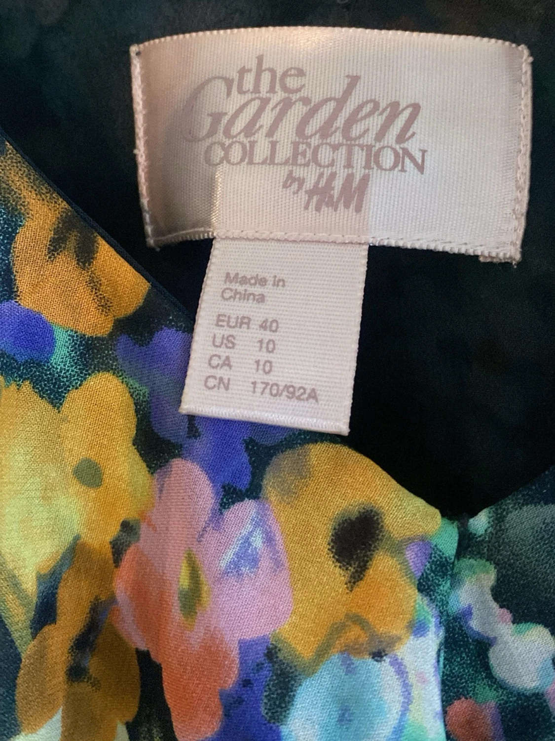 Blommig volangblus från the garden collection - 2