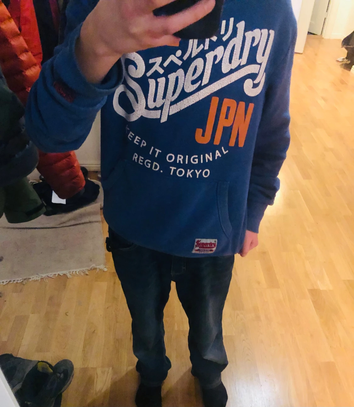 Blå Superdry hoodie med tryck XS