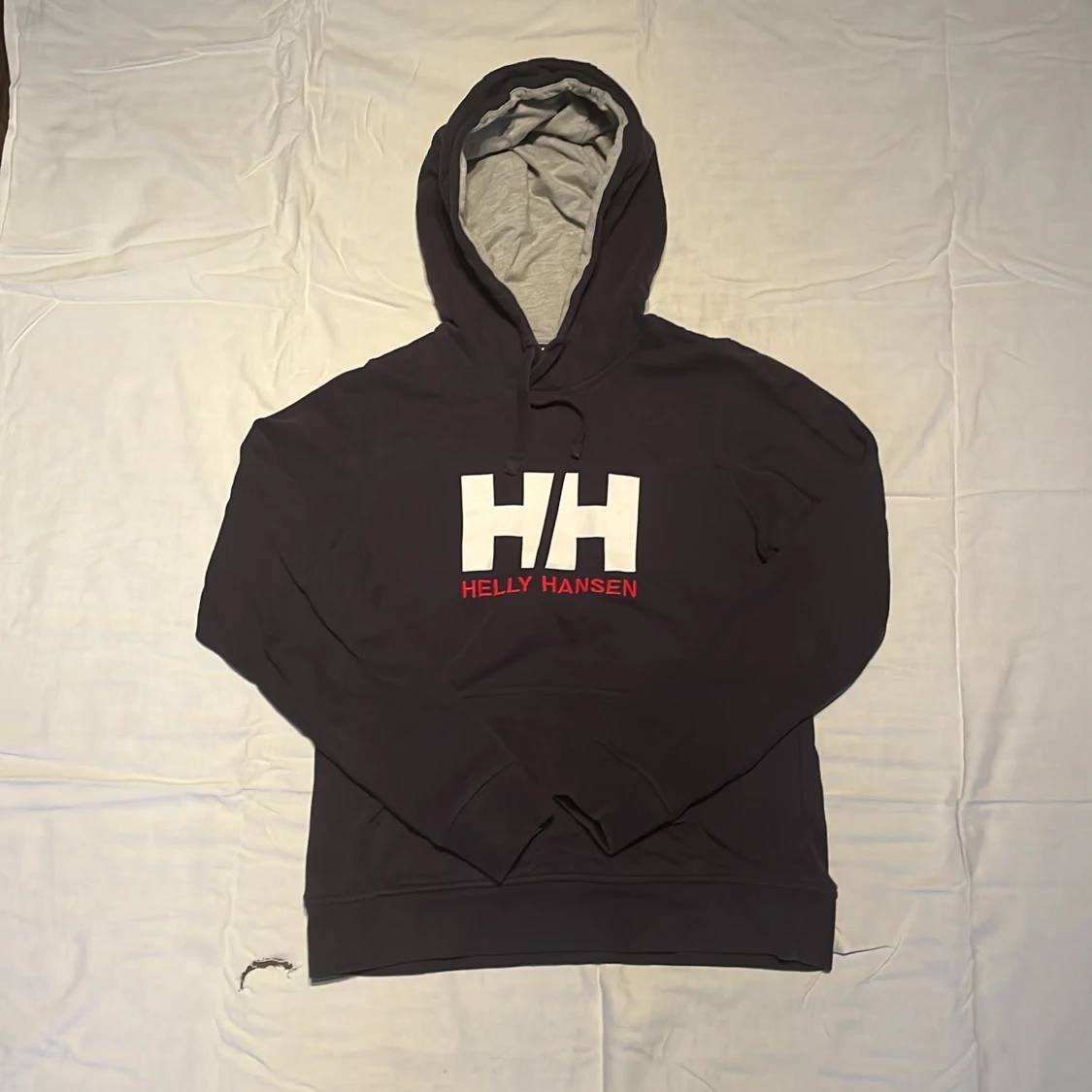 Svart hoodie från Helly Hansen S