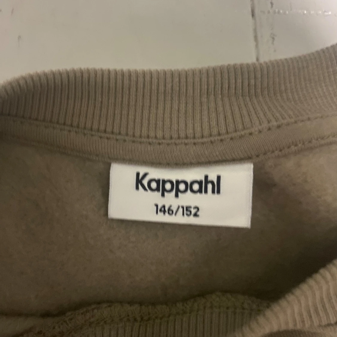 Beige sweatshirt från Kappahl - 4