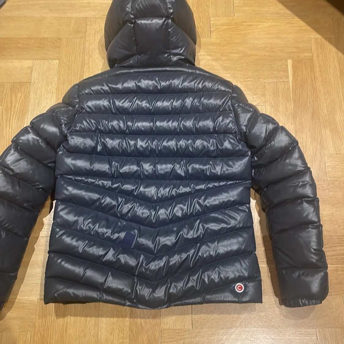 marinblå dunjacka från Colmar - 1