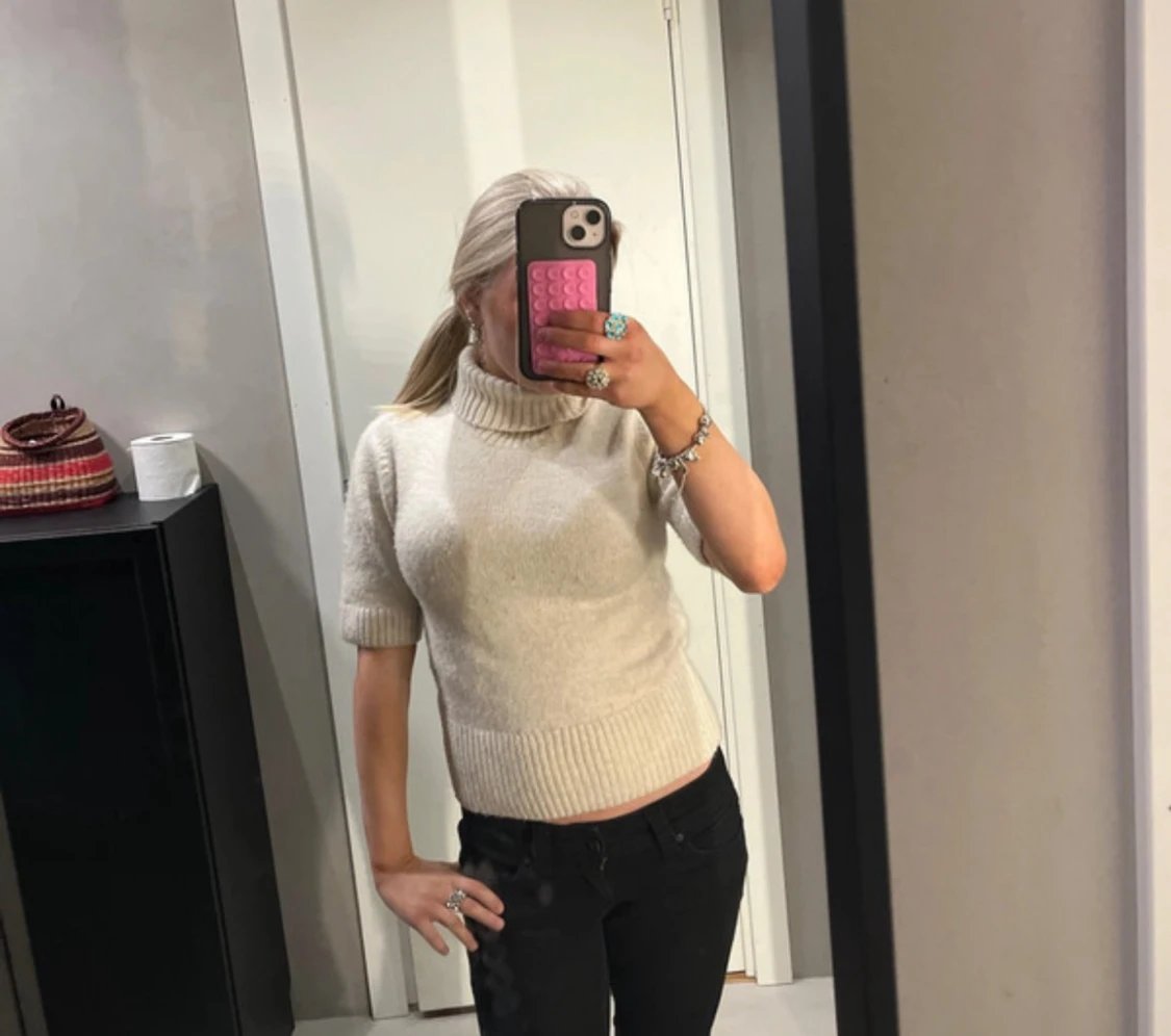 Beige polotröja med kort ärm - 3