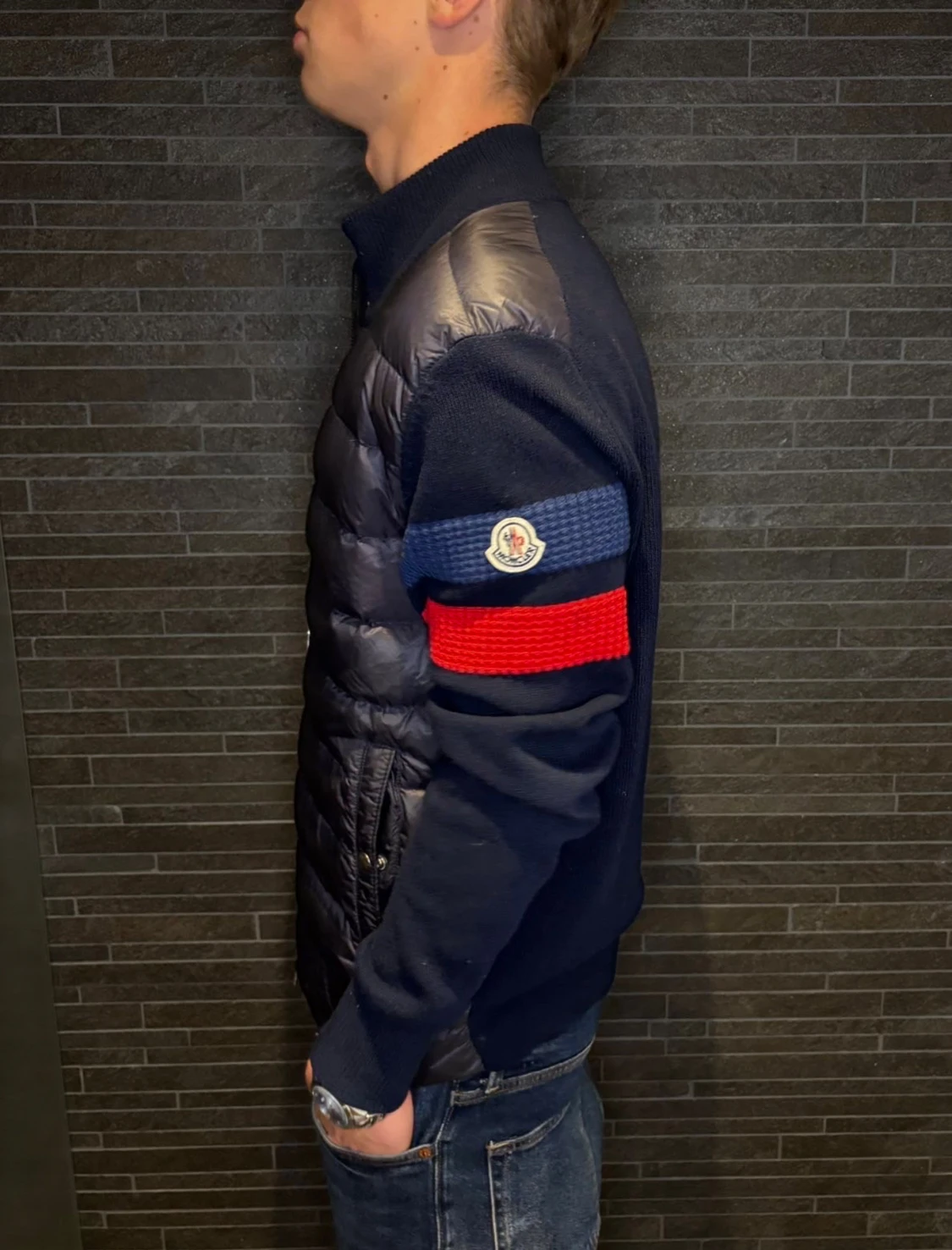 Moncler pufferjacka med stickade ärmar