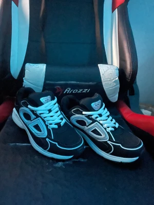 Skor b30 - Inte använd!! Först till kvarn!