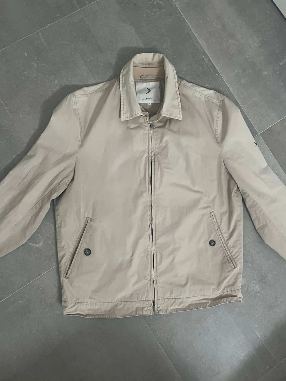 Beige jacka med dragkedja - 2