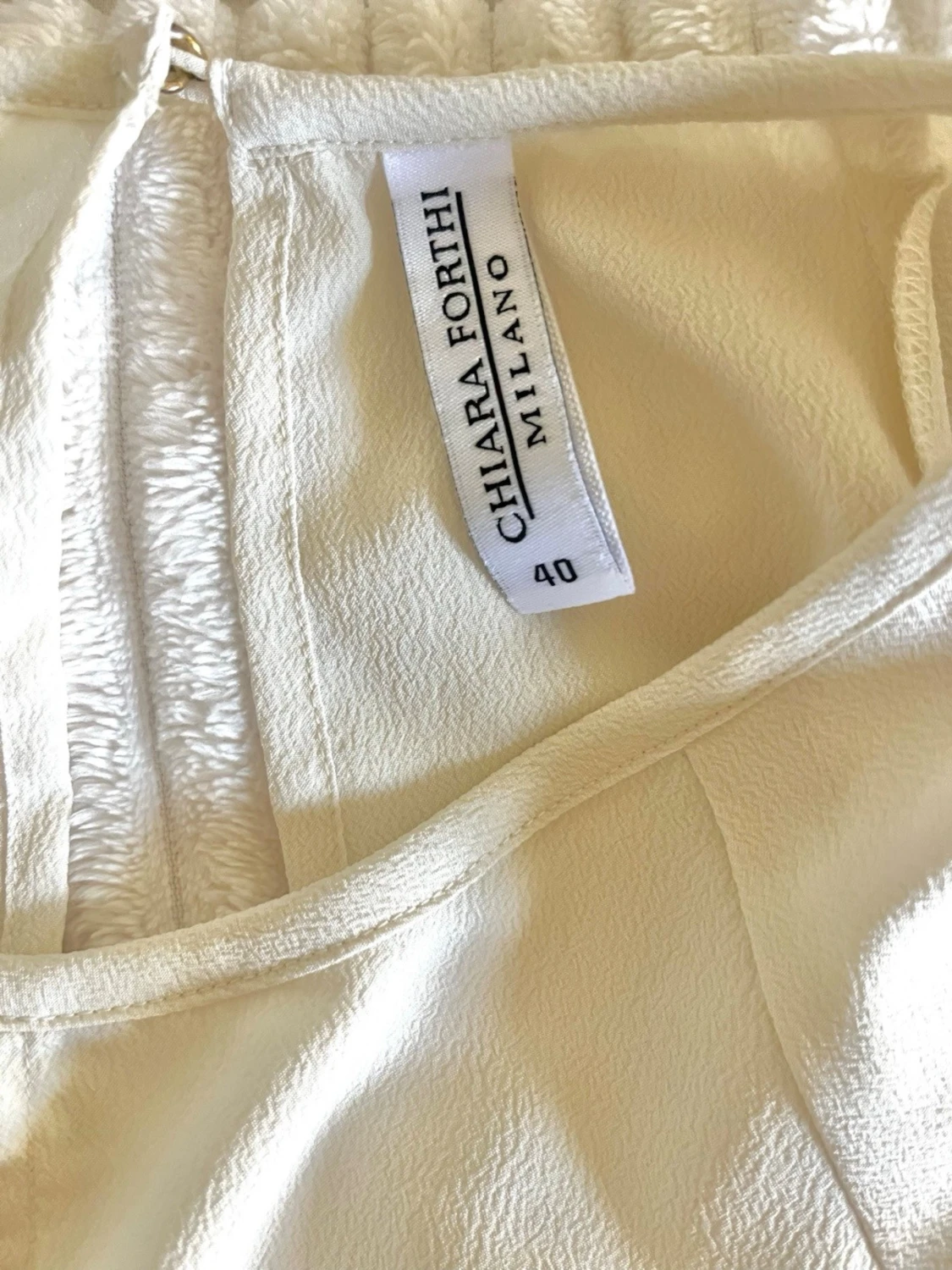 Beige blus med knytband i midjan - 3