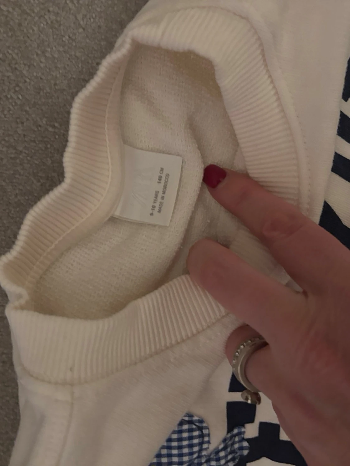 Söt tröja barn oanvänd - 1