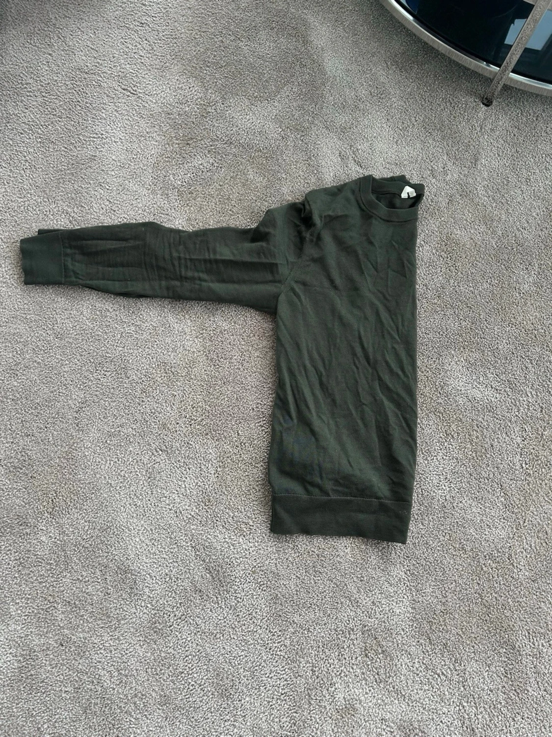 Mörkgrön stickad tröja från Arket - 3