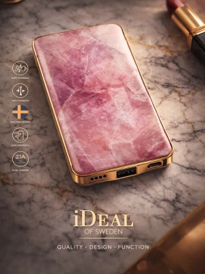 Lyxig powerbank 💋 -  Lyxig powerbank som sticker ut 💎 Exklusiv iDeal of Sweden powerbank i Pilion Pink Marble – en perfekt kombination av design & funktion. Slim, elegant och kraftfull 🔋 Perfekt i handväskan, på resan eller i vardagen.  ✨ Trendig marmordesign ⚡ Snabb & säker laddning 💼 Stilren accessoar – inte bara en powerbank 📦 Ny / oanvänd