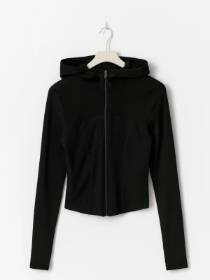 Träningsjacka  - Jättefin helt ny träningsjacka från Gina Tricot med prislapp kvar☺️ nypris 359☺️ (slutsåld på hemsidan)