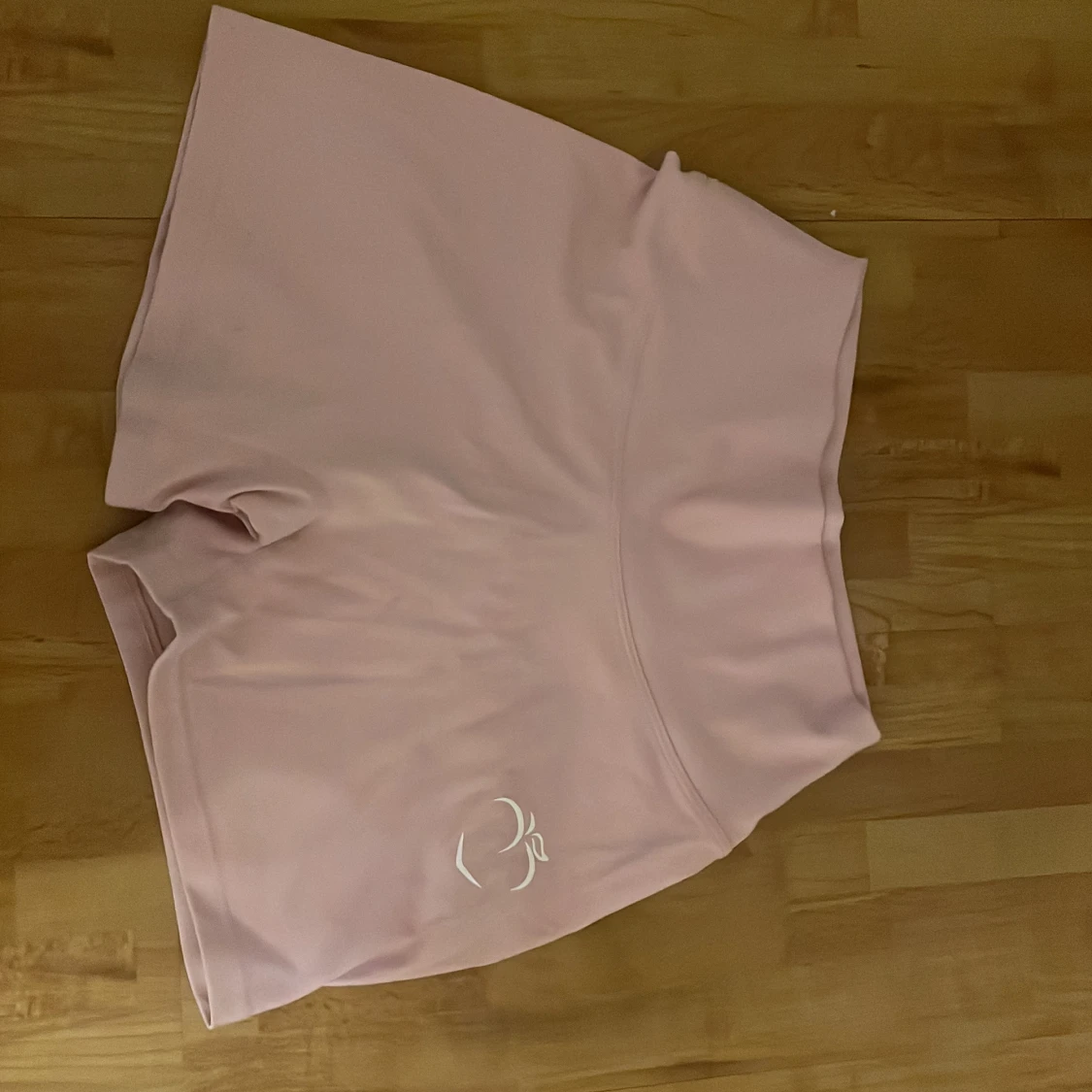 Ljusrosa  shorts från Peach