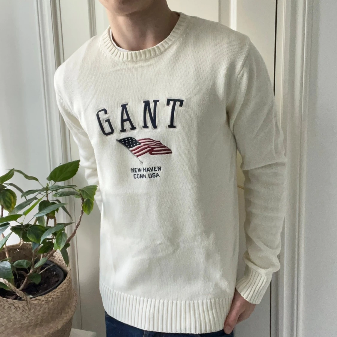 Gant tröja vit/ beige i storlek M