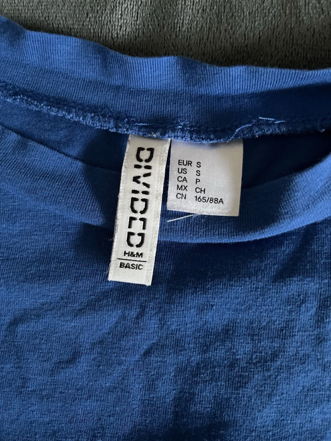 Blå basic t-shirt från H&M Divided - 1