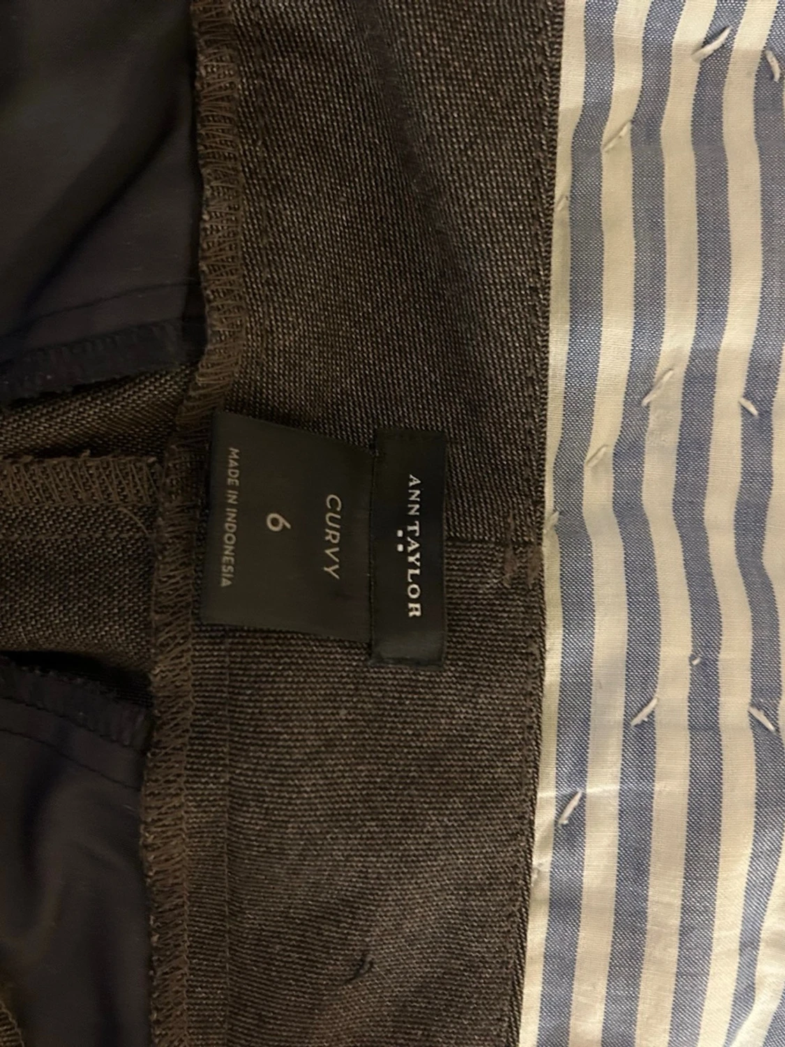 Bruna kostymbyxor från Ann Taylor - 2