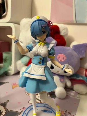 Rem Nurse Maid Taito - Låda kommer med!