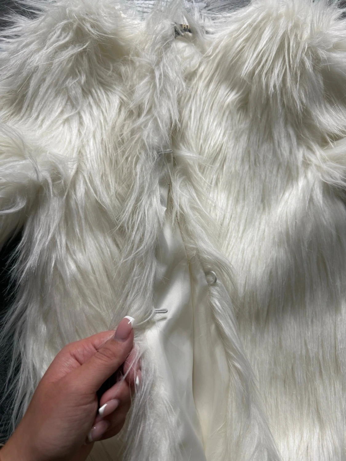 Vit fluffig pälsjacka från Lanshifei - 2