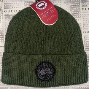 Canada goose black patch  - Fin vintermössa från Canada goose splitterny! Finns i Göteborg. Onesize / unisex 