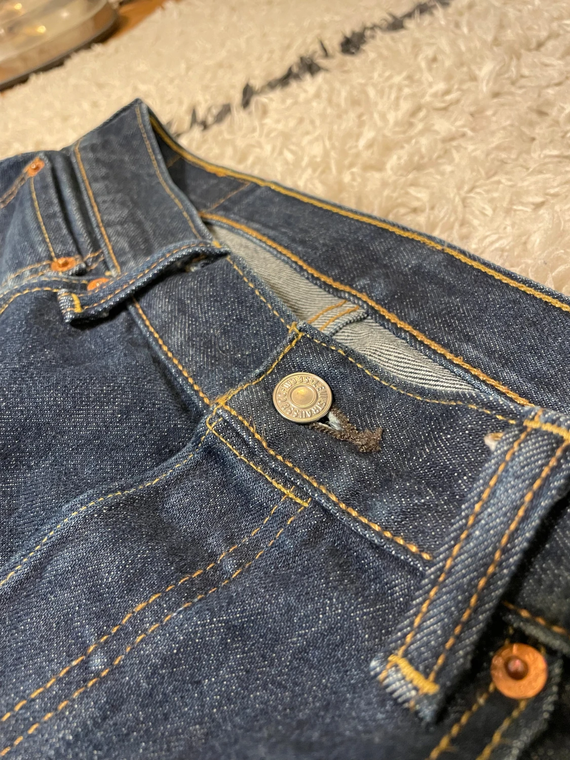 Levi's 501 mörkblå jeans  - 4