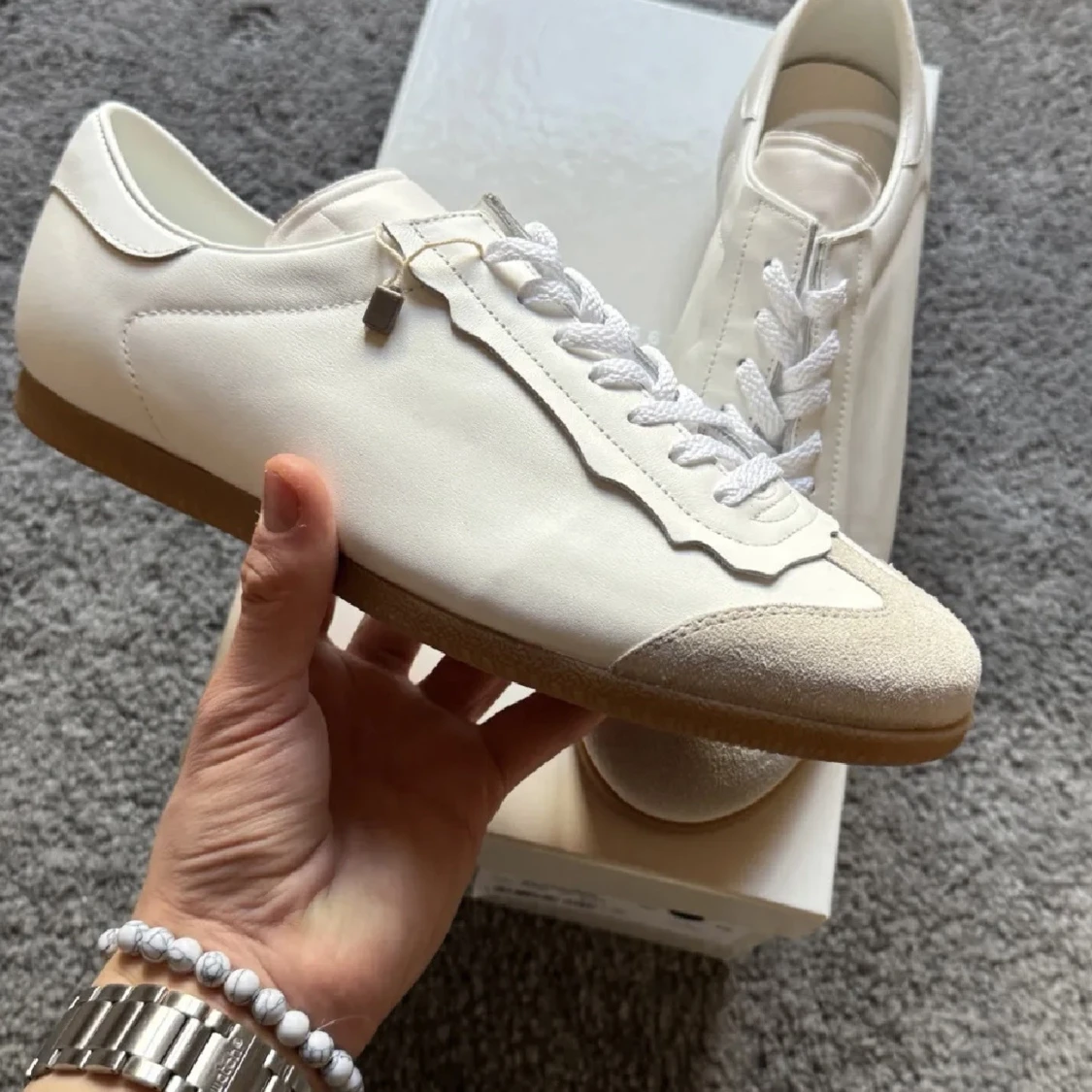 Maison margiela feather light white leather skor