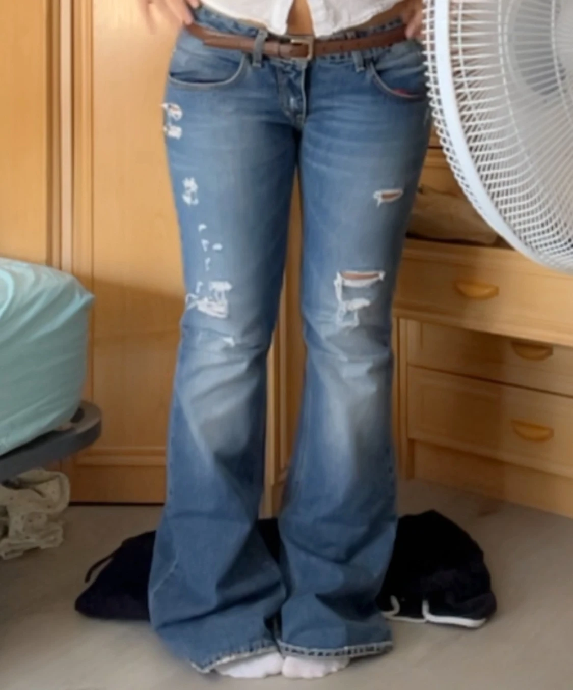 Lowrise bootcut ripped jeans - 1