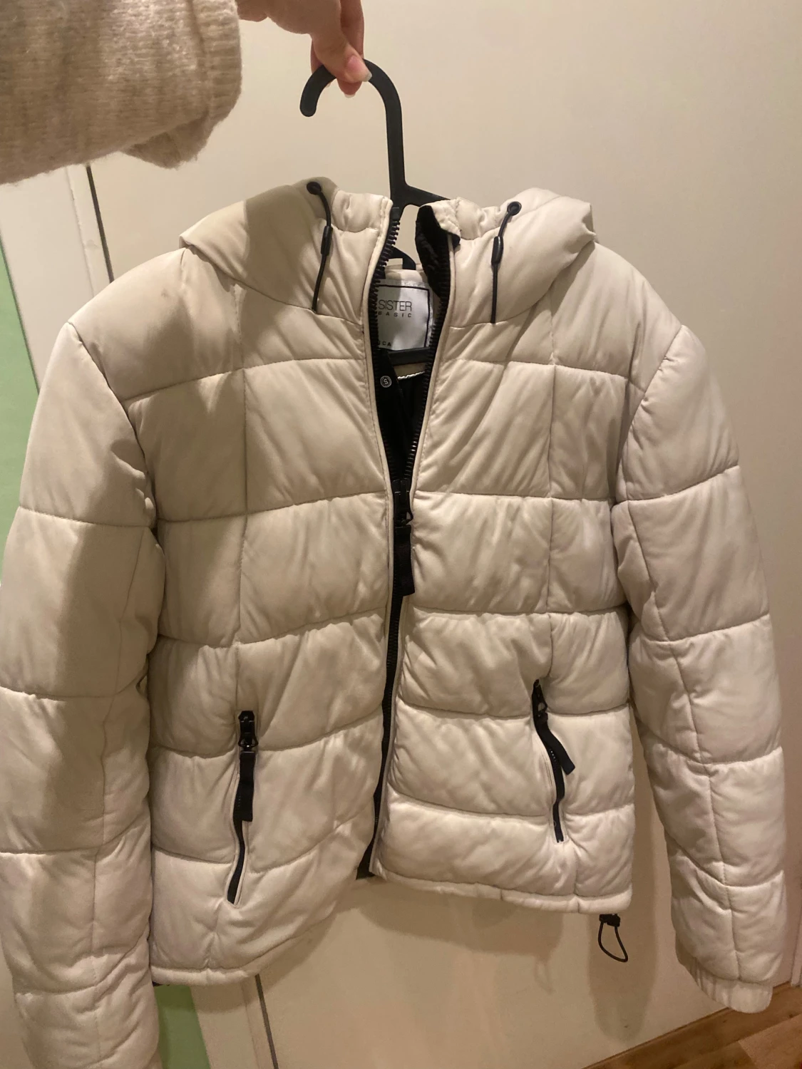 Beige vinterjacka  - 2