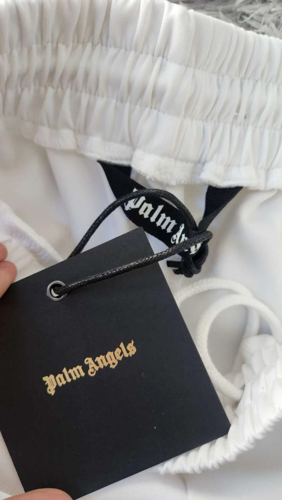 Vita Palm Angels shorts med svart detalj - 4
