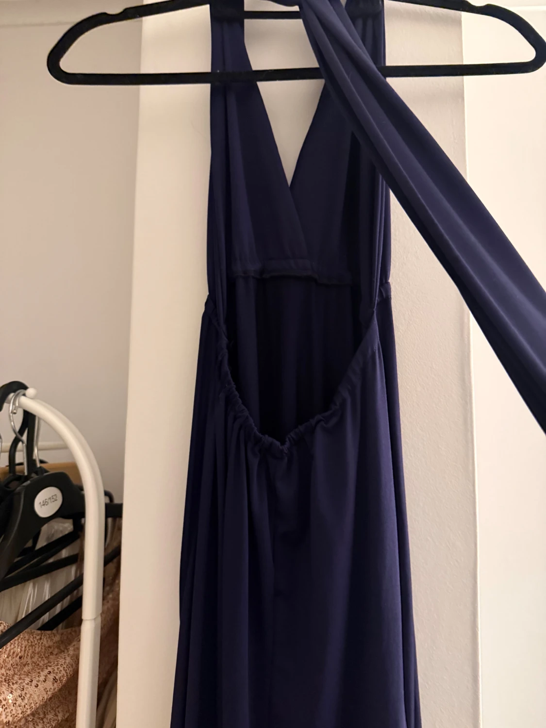 Marinblå långklänning  - 1