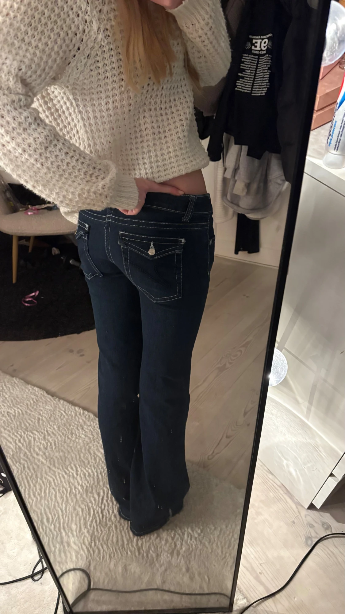 Mörkblå bootcut jeans med låg midja - 1