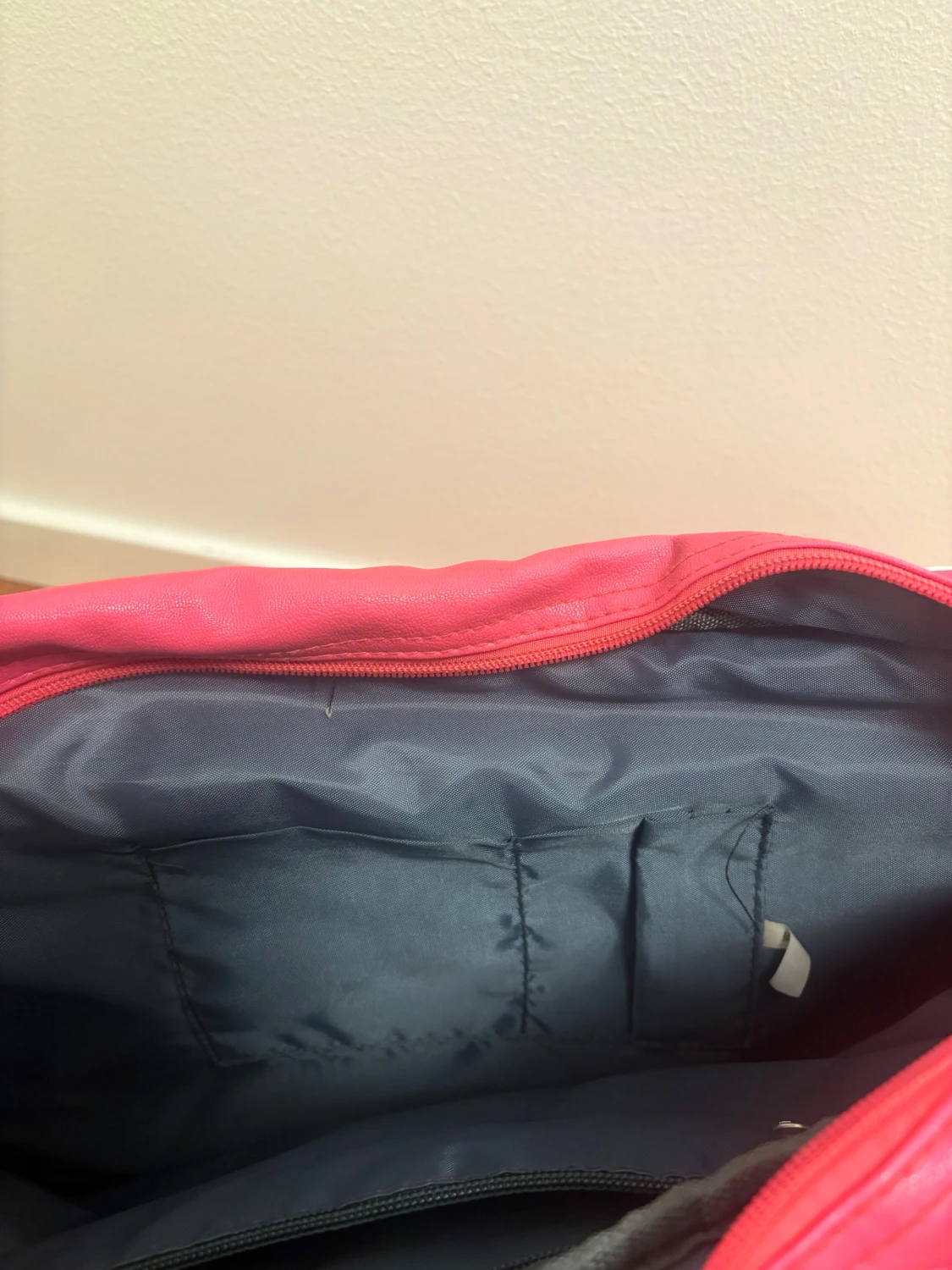 Rosa axelväska från Adidas - 2
