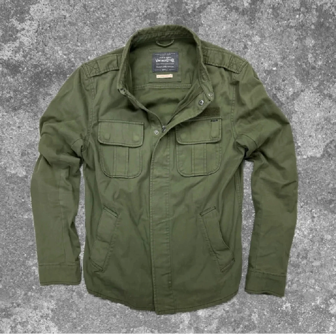 Olivgrön overhsirt/Jacka