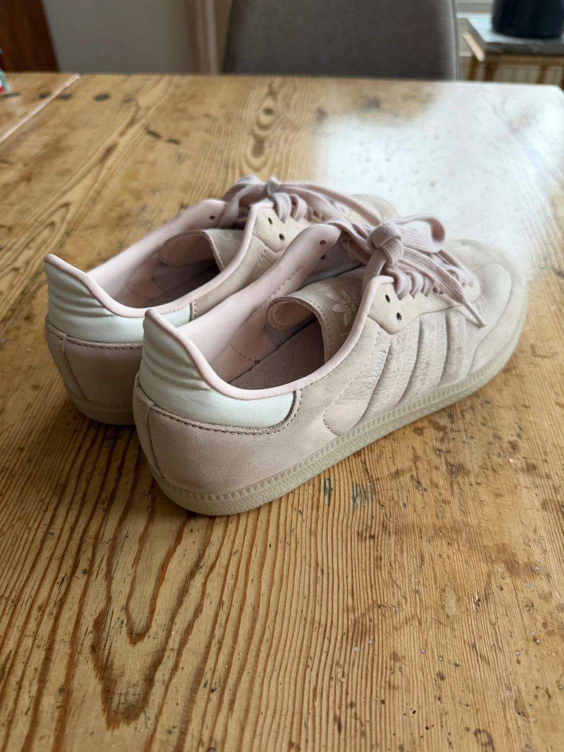 Adidas Samba i ljusrosa mocka - 1