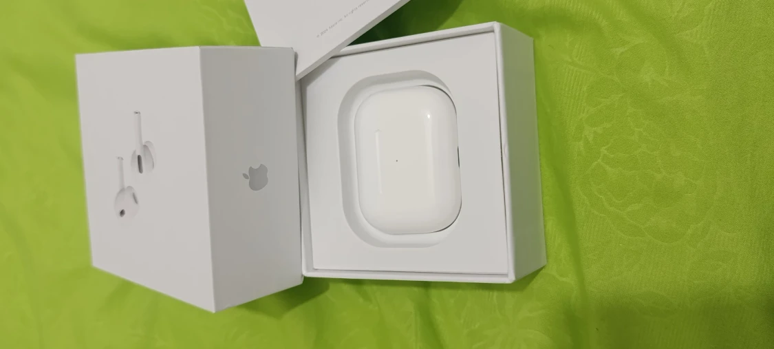 AirPods Pro - 6