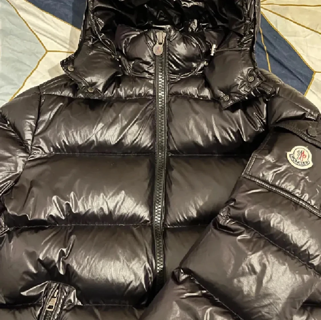 Svart Moncler pufferjacka Maya - 1
