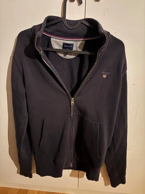 Gant zip tröja  - Storlek S sparsamt använd 