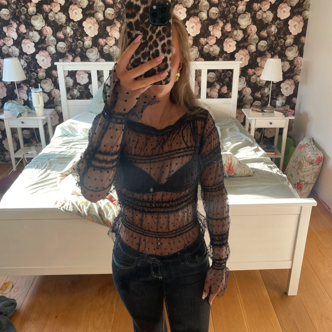 Svart meshblus med prickigt mönster XS - 1