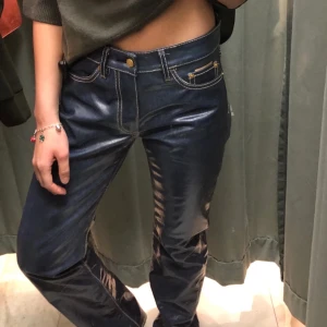 Eytys cypress jeans - Lånad bild! Säljer dessa sjukt populära eytys jeans då de ej kommer till användning. Nypris 1900kr